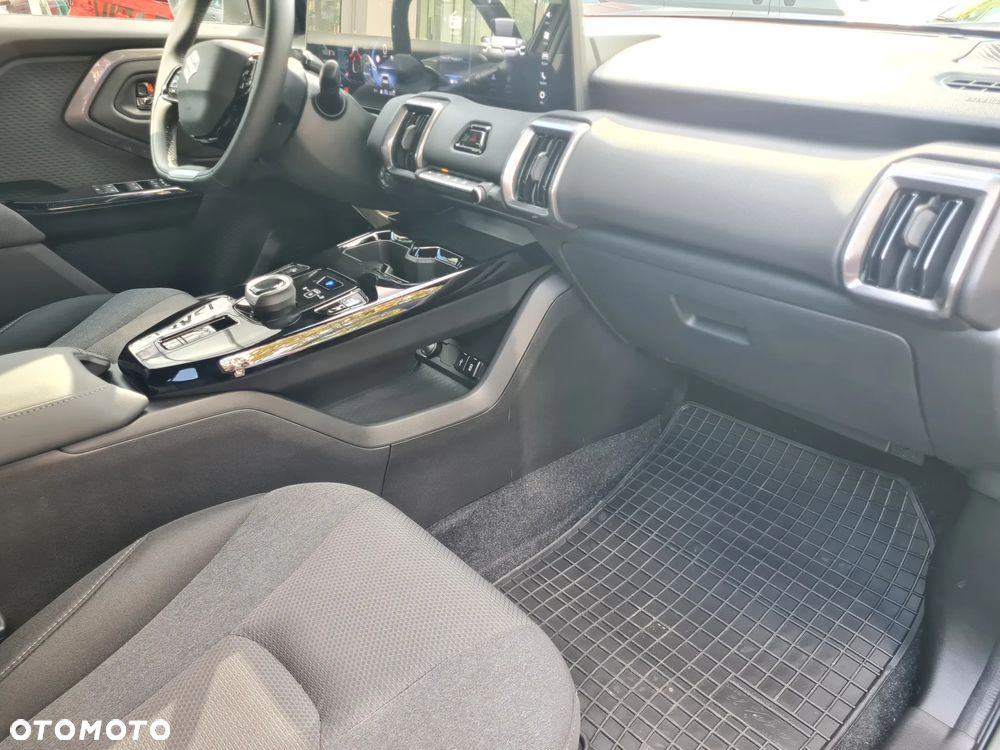 Suzuki e VITARA - 11