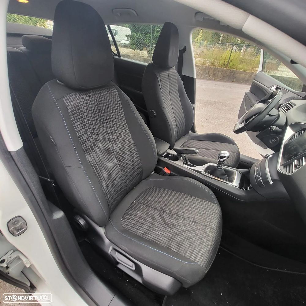 Peugeot 308 PureTech 130 GPF Stop & Start Style - 30