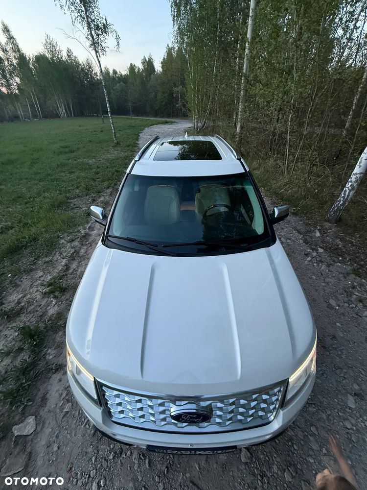 Ford Explorer - 7