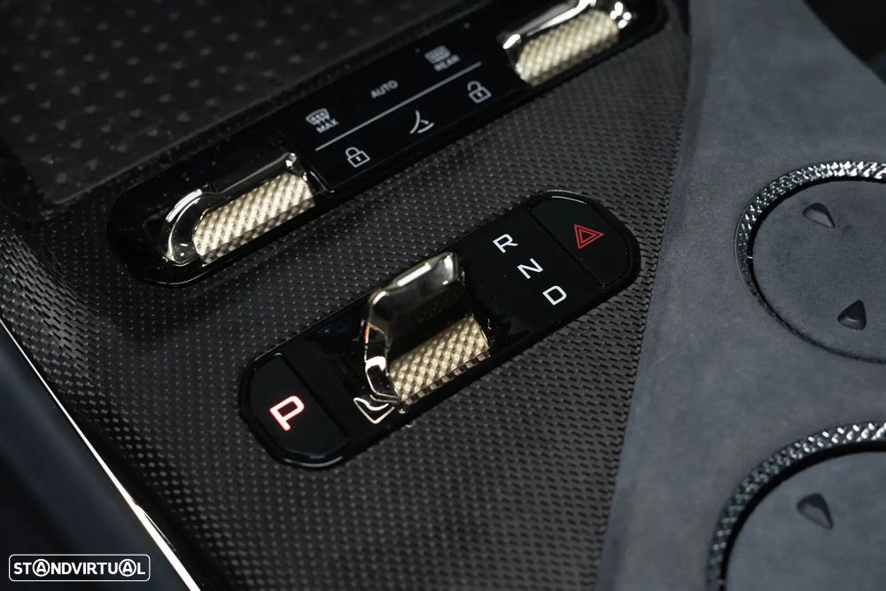 Lotus Eletre - 55