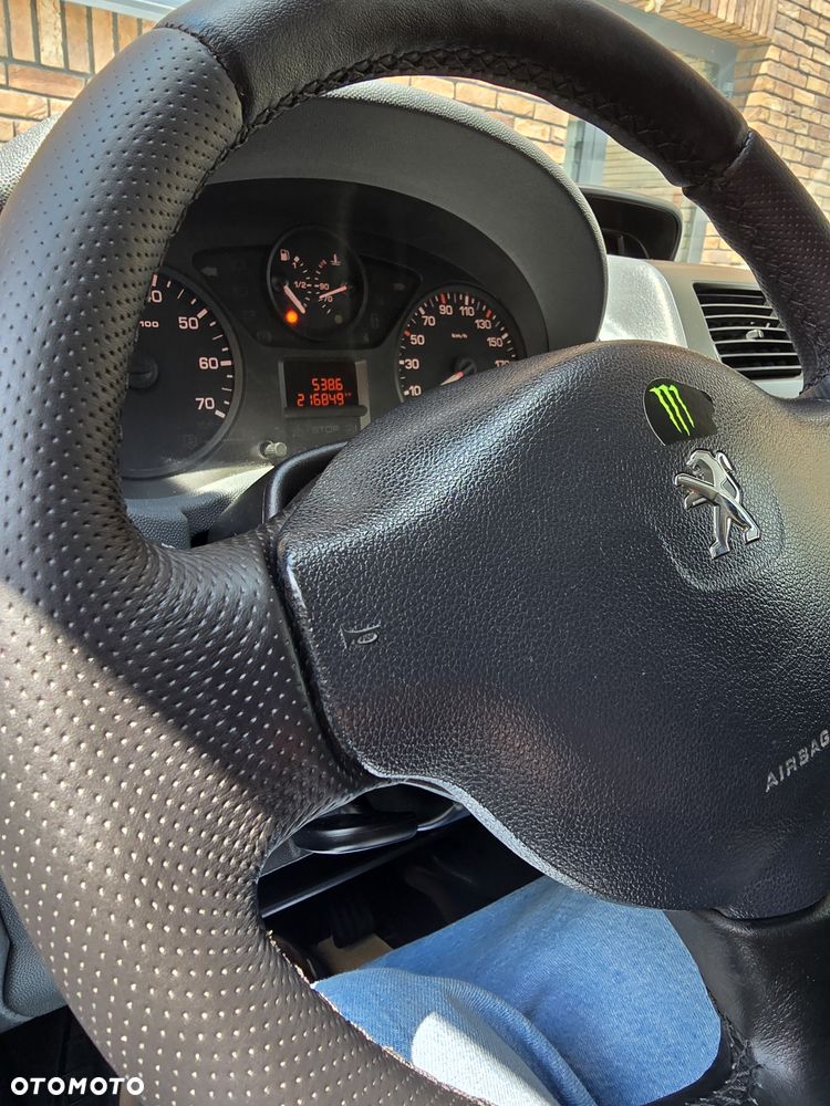 Peugeot EXPERT - 6