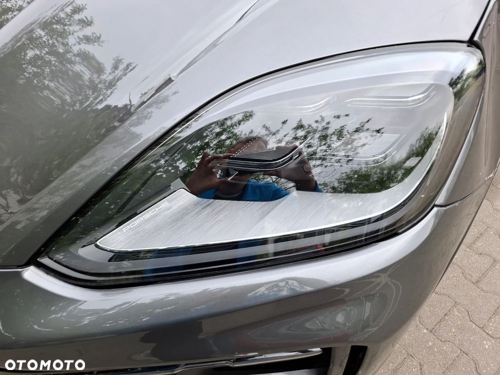 Porsche Cayenne - 14
