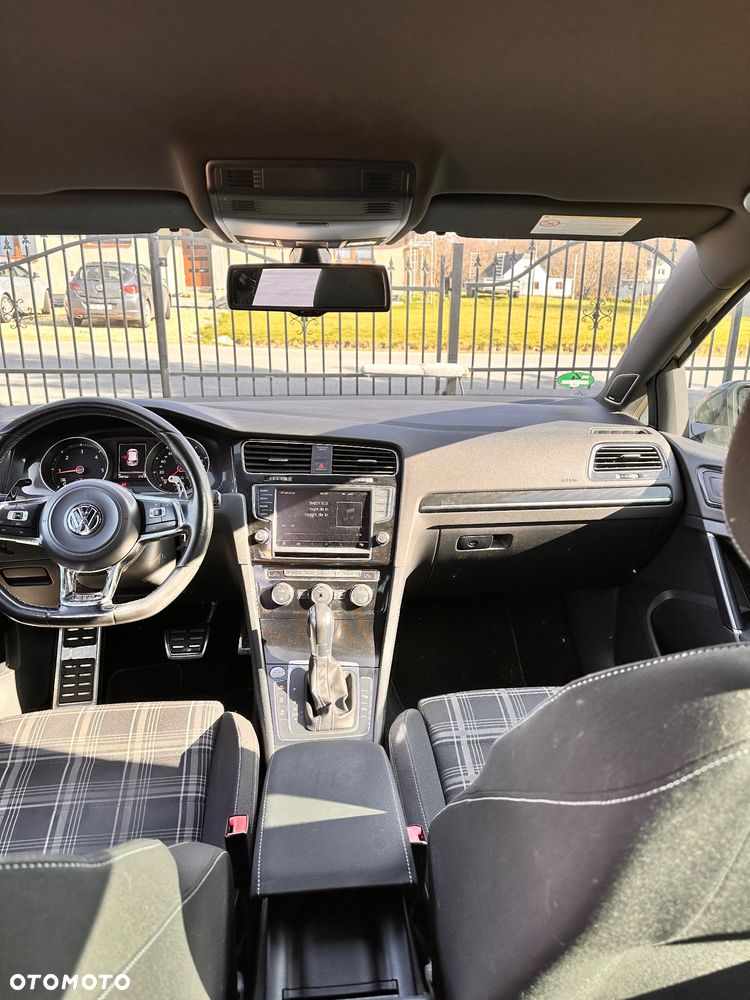 Volkswagen Golf 2.0 TDI BMT GTD DSG - 8