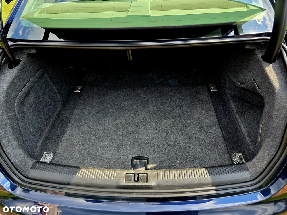 Audi A4 Limousine 2.0 TDI DPF Ambition - 34