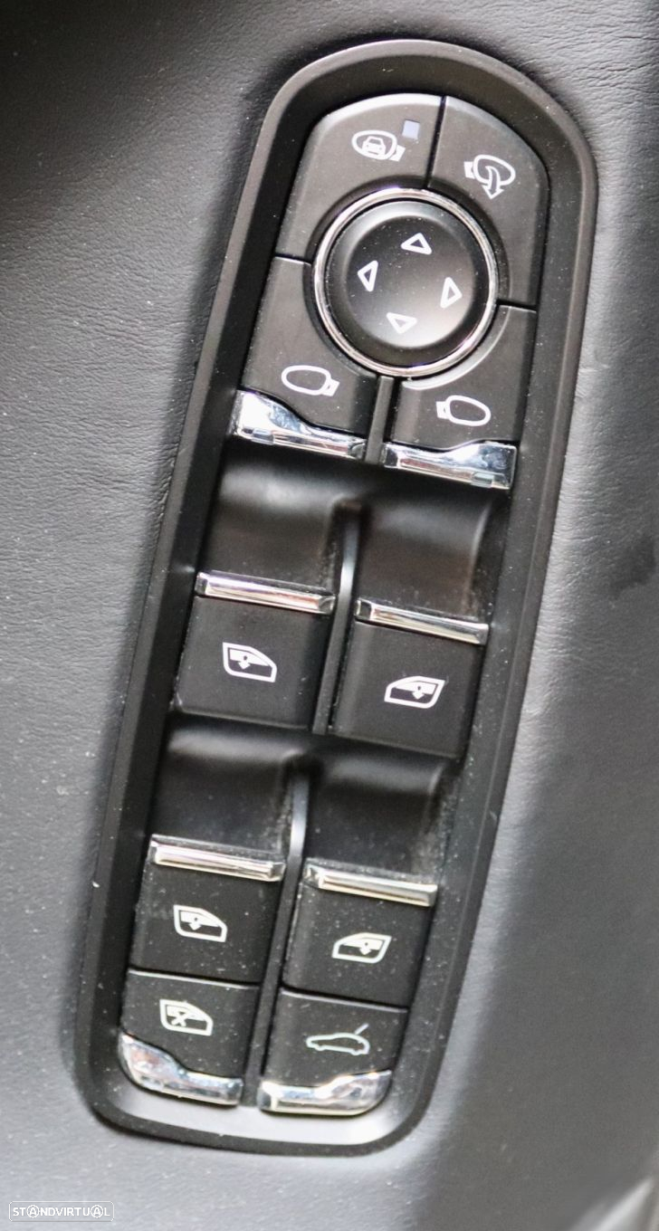 Porsche Panamera S E-Hybrid - 30