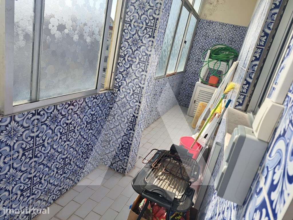 Apartamento T2 com terraço no Bairro do Liceu - Grande imagem: 4/18
