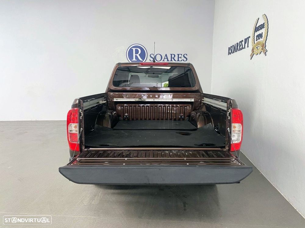 Nissan Navara 2.3 dCi CD 4WD N-Connecta - 8