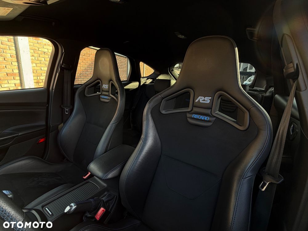 Ford Focus 2.3 EcoBoost RS - 17