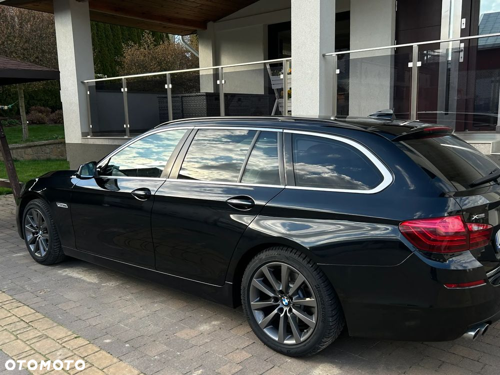 BMW Seria 5 525d xDrive Luxury Line - 4