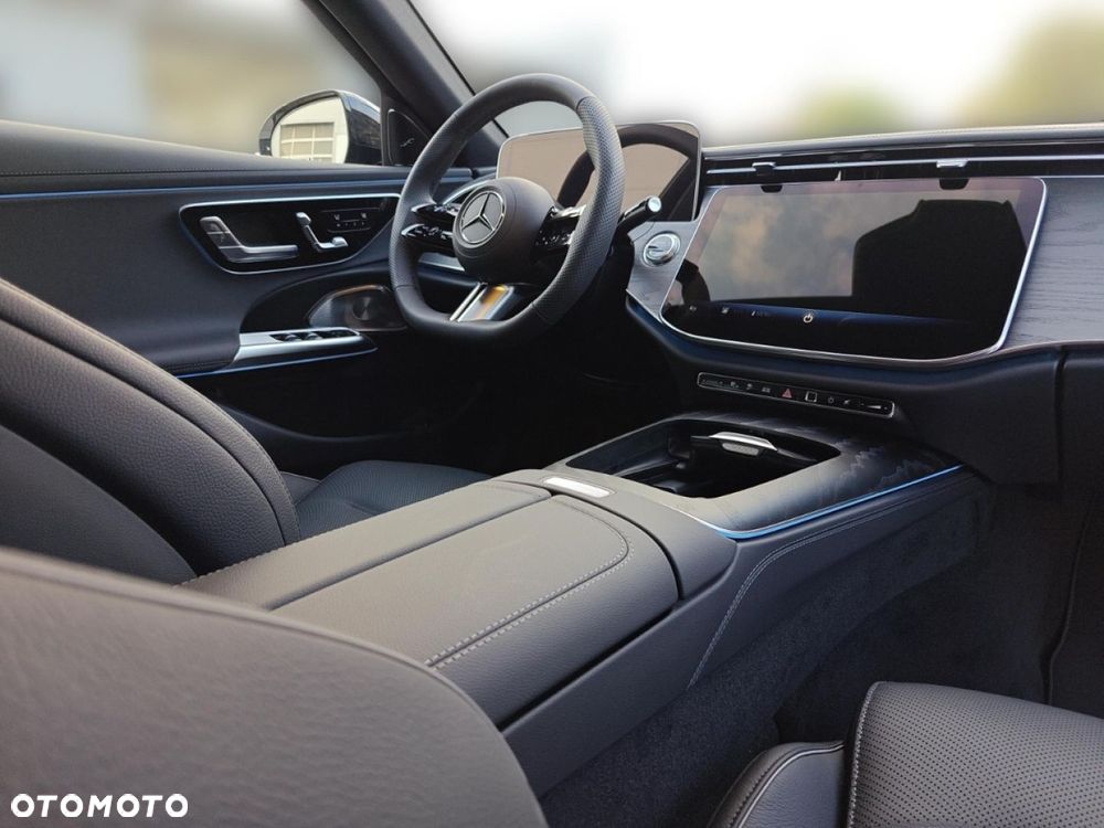 Mercedes-Benz Klasa E - 12