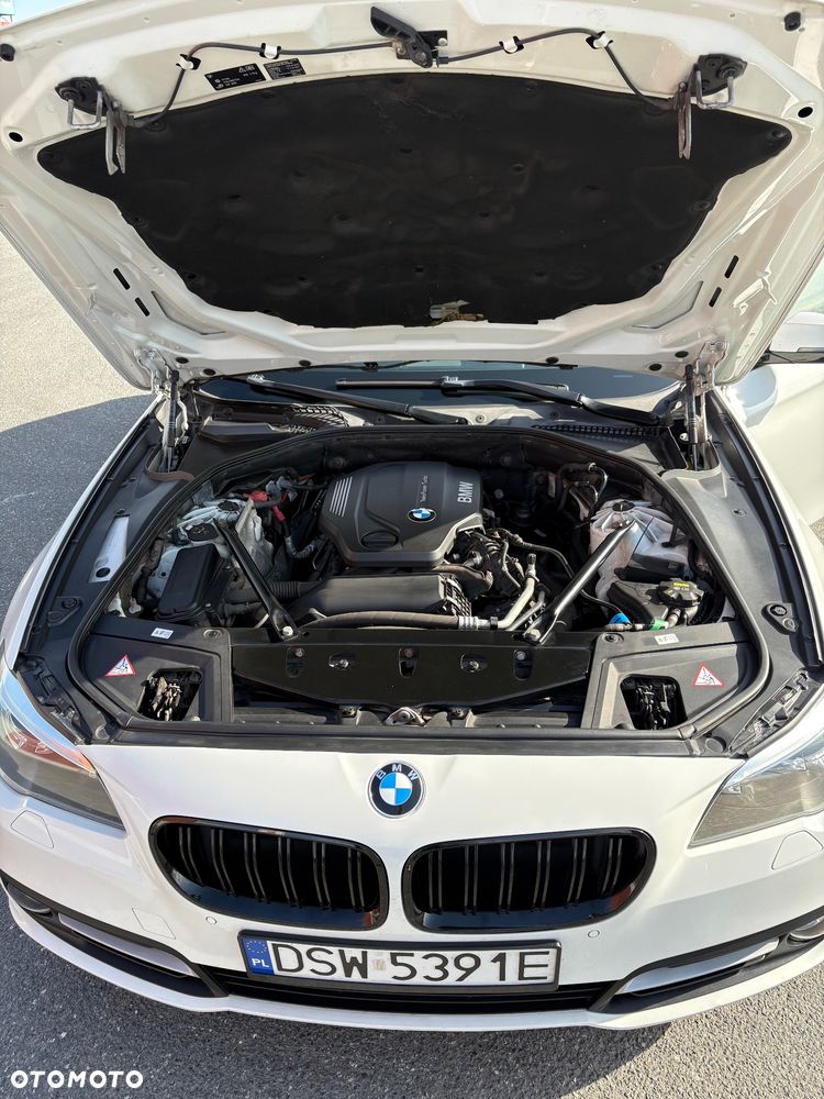 BMW Seria 5 520d - 17