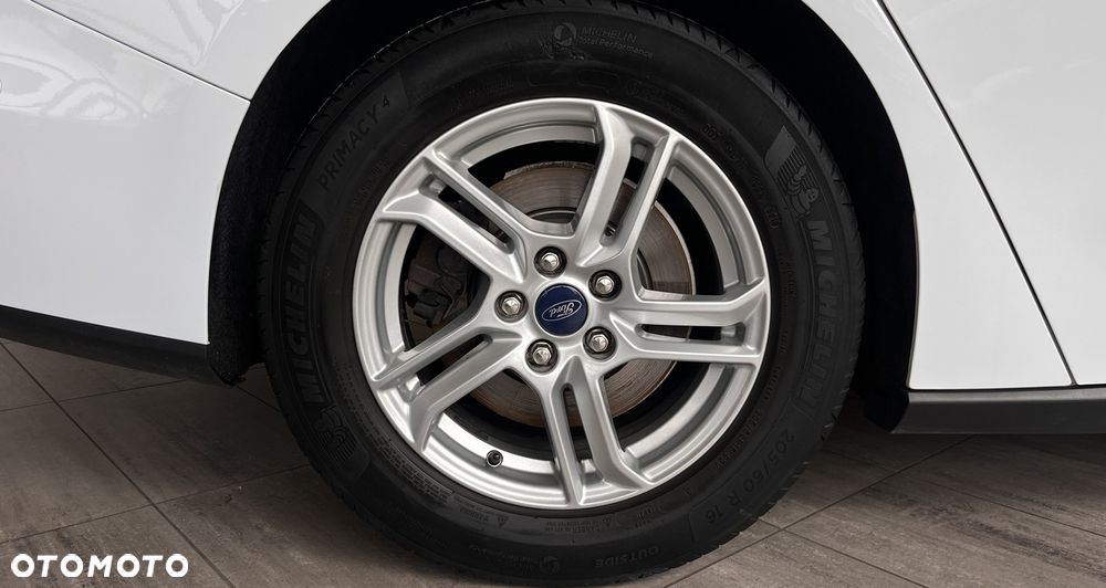 Ford Focus 1.5 EcoBoost Titanium ASS - 8