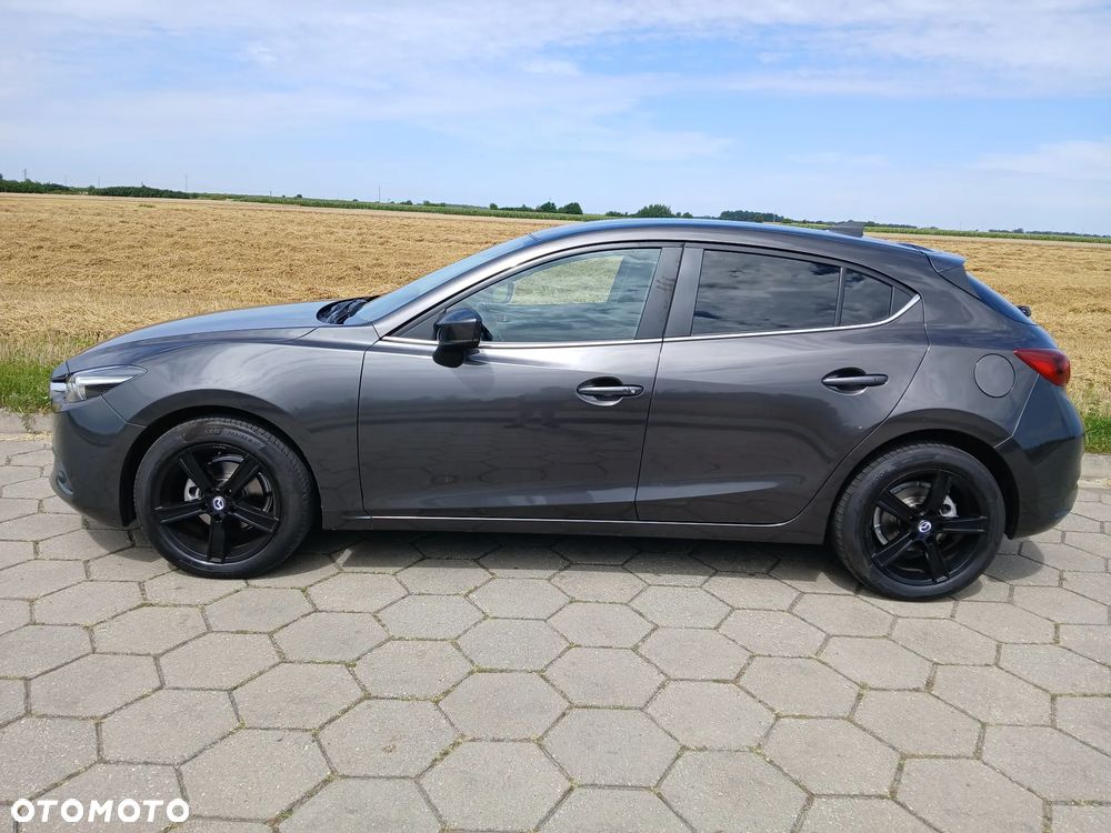 Mazda 3 - 17