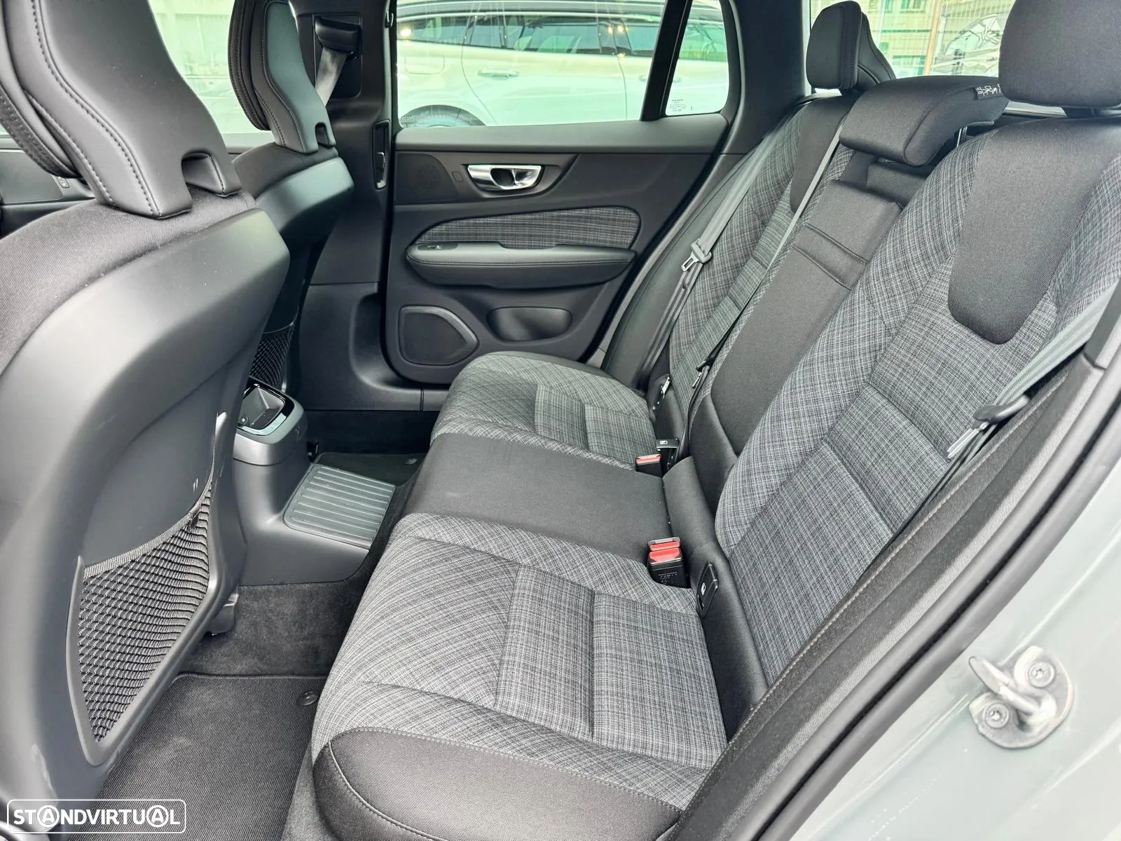 Volvo V60 2.0 T6 AWD TE Core - 5