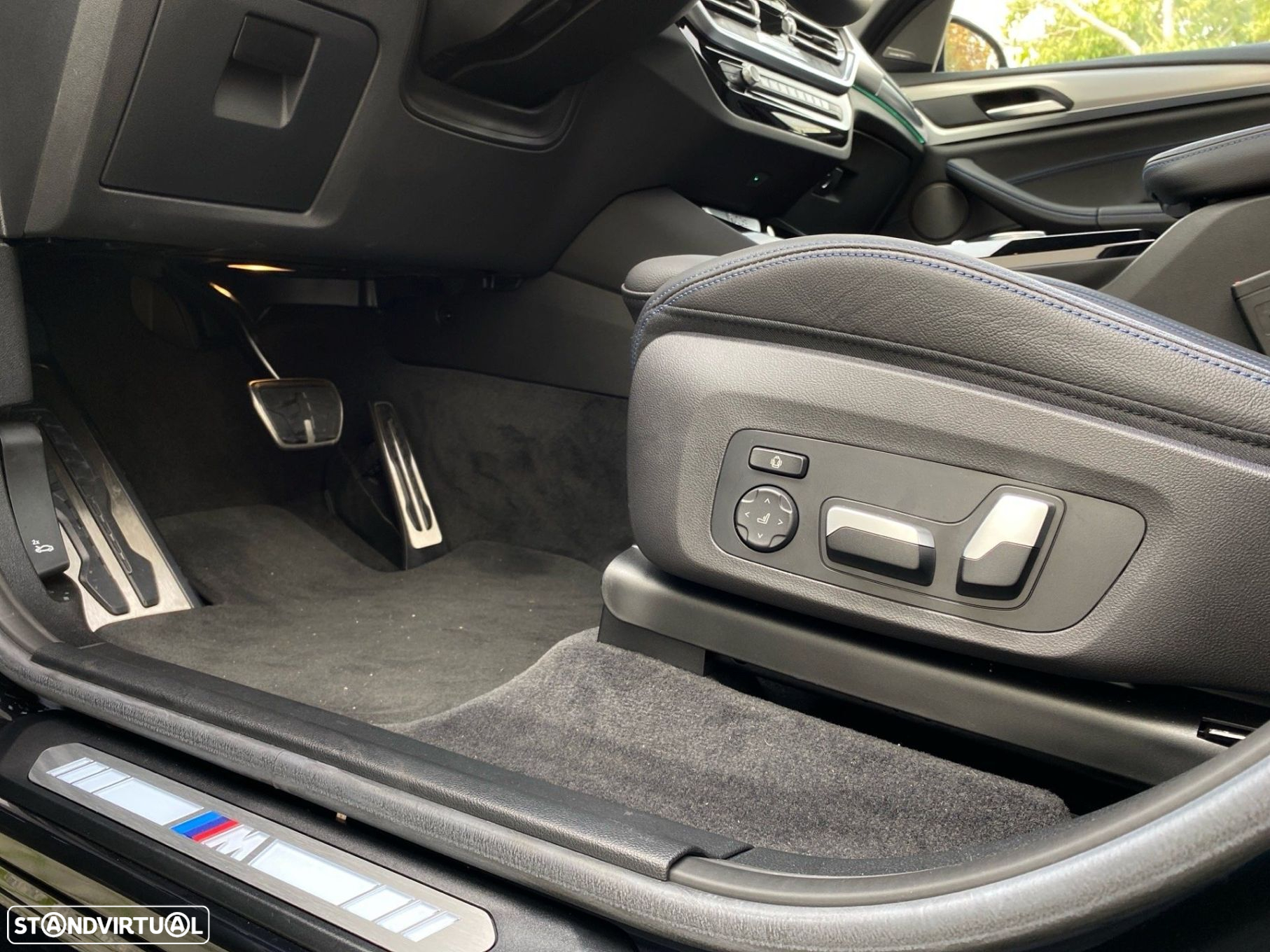 BMW iX3 M Sport Impressive - 16