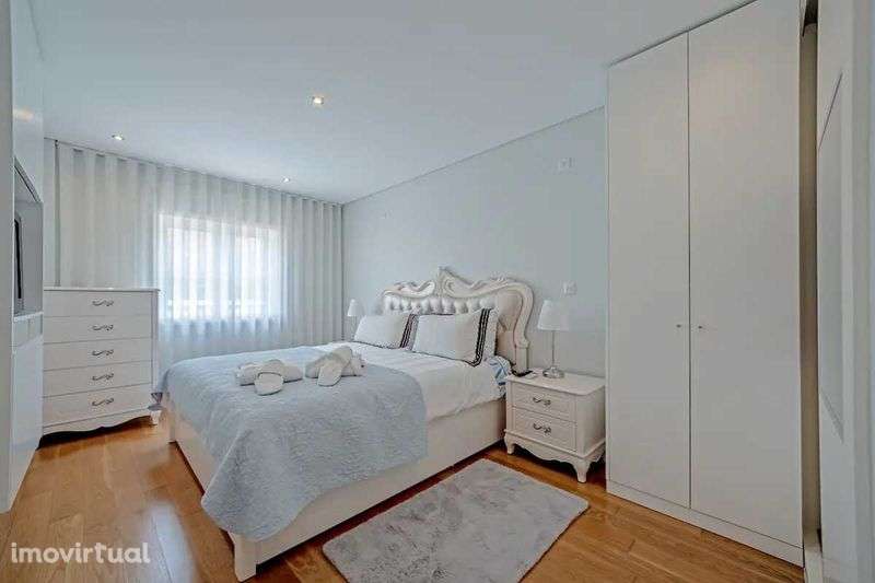 Apartamento T2 Arrenda-se - Grande imagem: 2/7