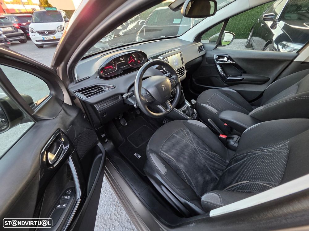 Peugeot 208 1.2 VTi Active - 9