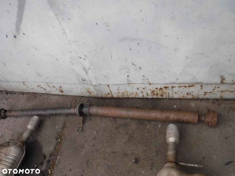 Audi A6 C6 wal napedowy 4F0521101E - 1