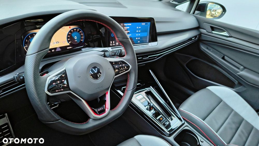 Volkswagen Golf - 40