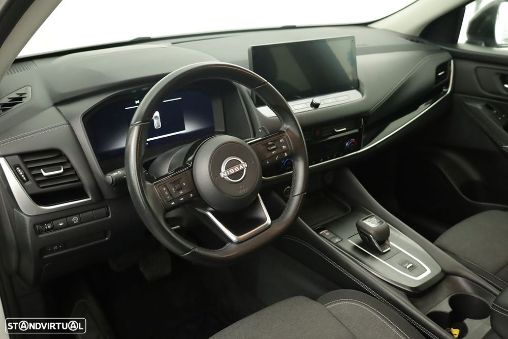 Nissan Qashqai 1.3 DIG-T N-Connecta Xtronic - 7
