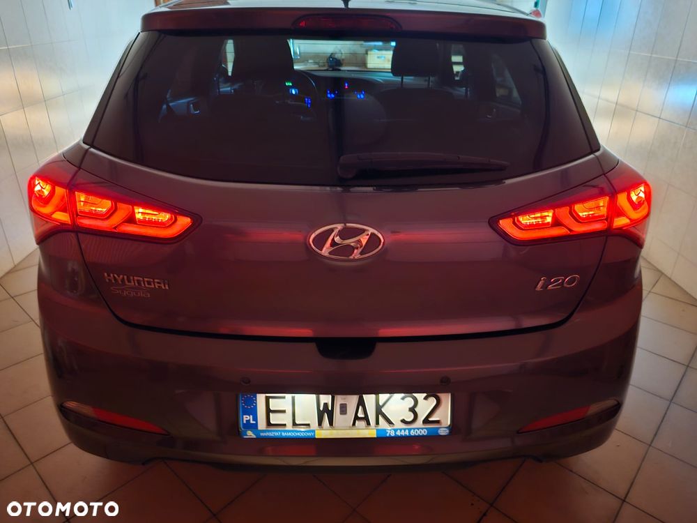 Hyundai i20 1.4 Comfort - 3