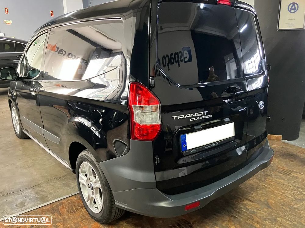 Ford TRANSIT COURIER 1.5 TDCI C/IVA - 6
