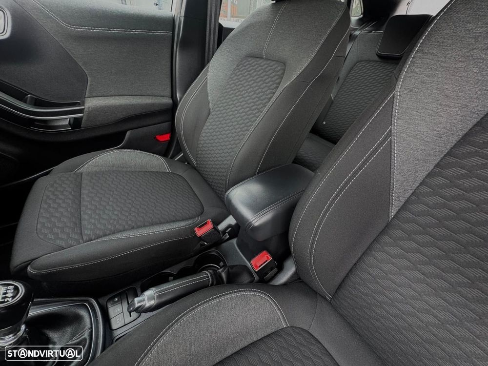 Ford Puma 1.0 EcoBoost MHEV Titanium - 16