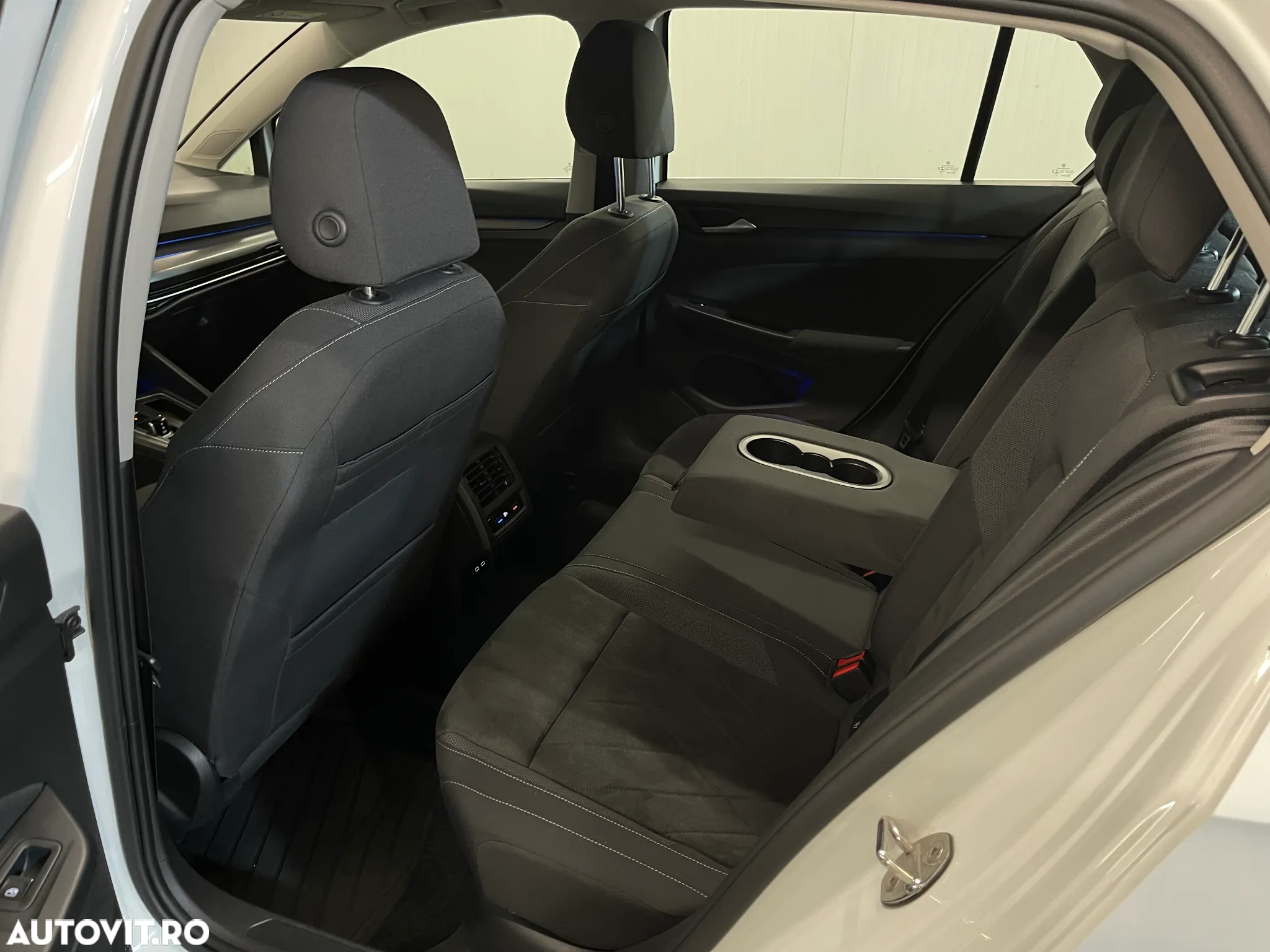 Volkswagen Golf 2.0 TDI DSG Style - 10