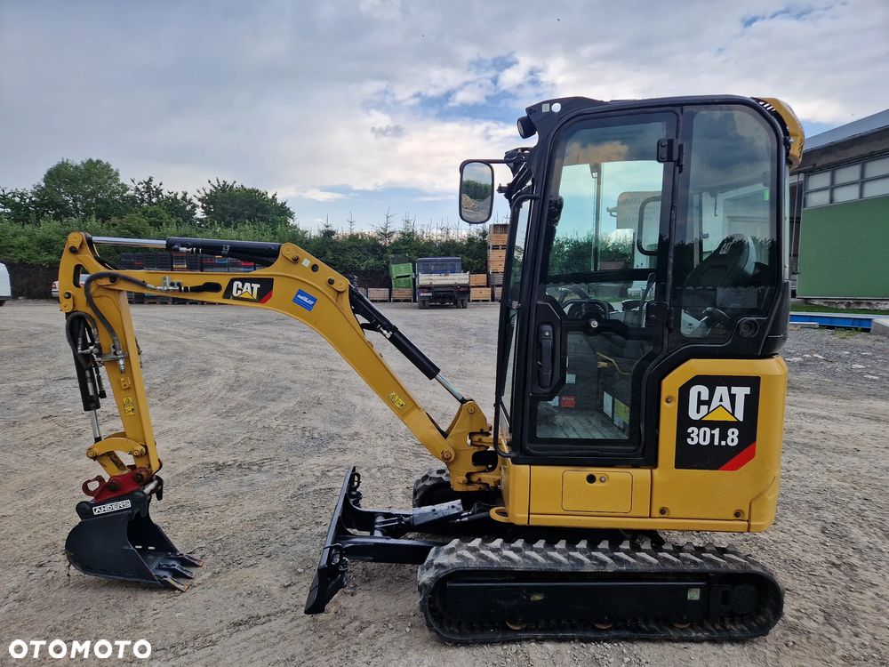 Caterpillar 301.8 - 1
