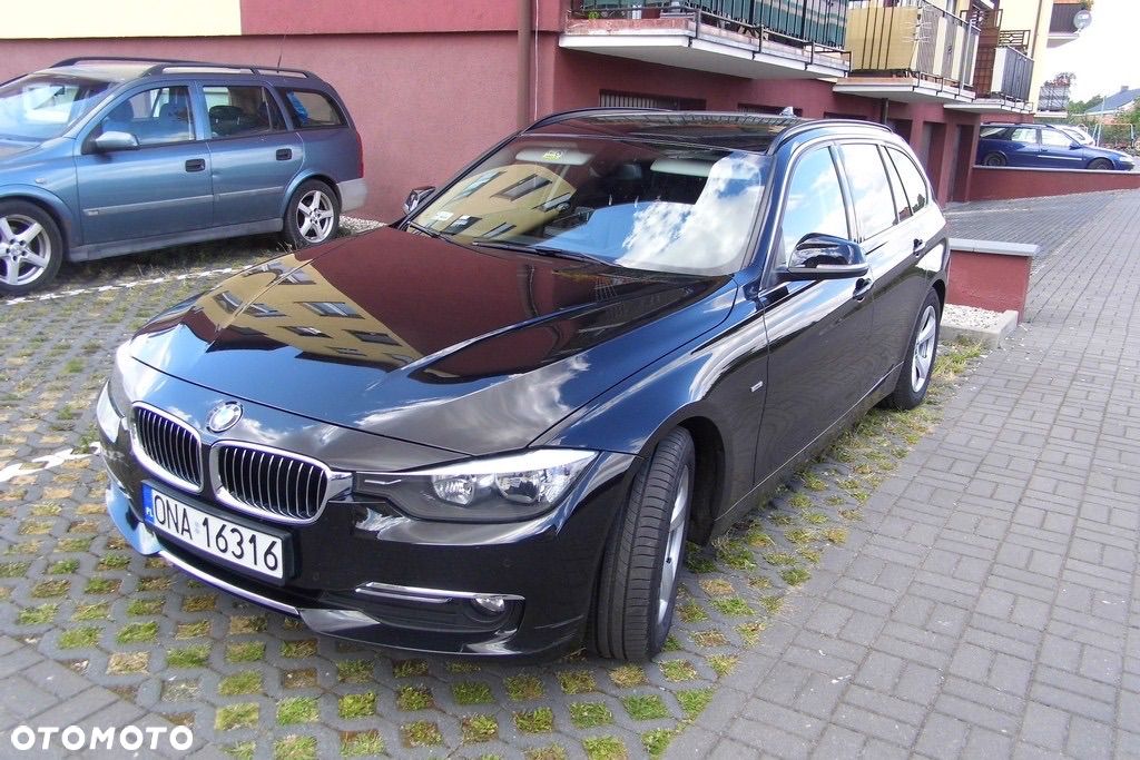 BMW Seria 3 320d Efficient Dynamics Luxury Line - 1