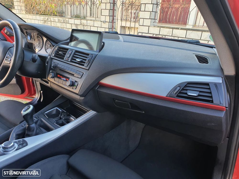 BMW 116 d DPF Edition Sport - 9