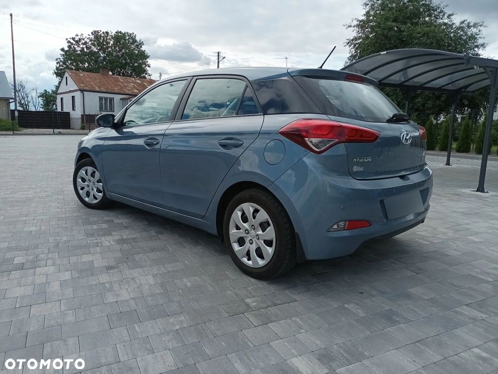Hyundai i20 1.2 Elegant - 3