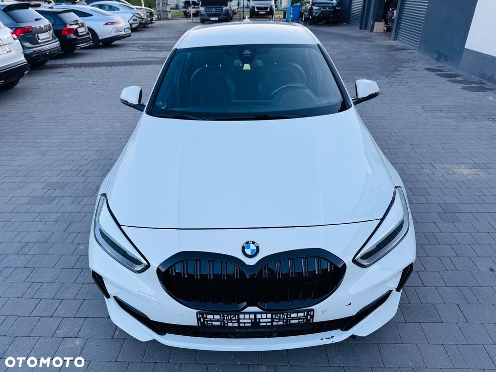 BMW Seria 1 118d M Sport - 3