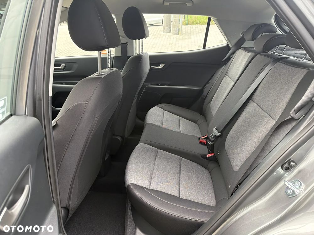 Kia Stonic 1.0 T-GDI M - 12