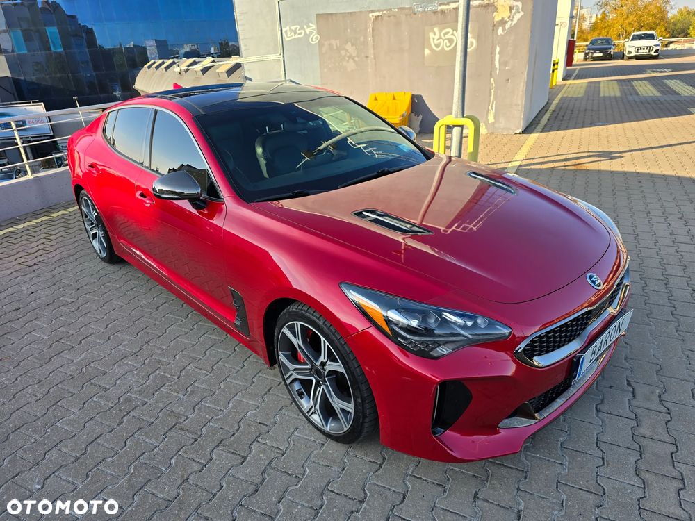 Kia Stinger - 3