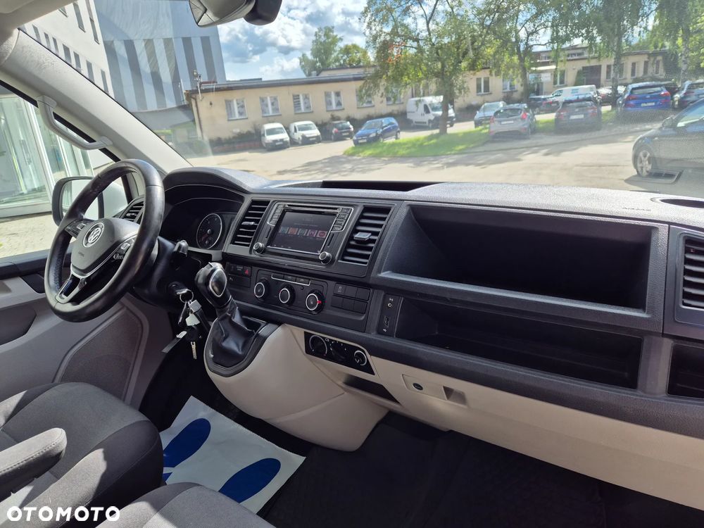 Volkswagen Transporter - 10