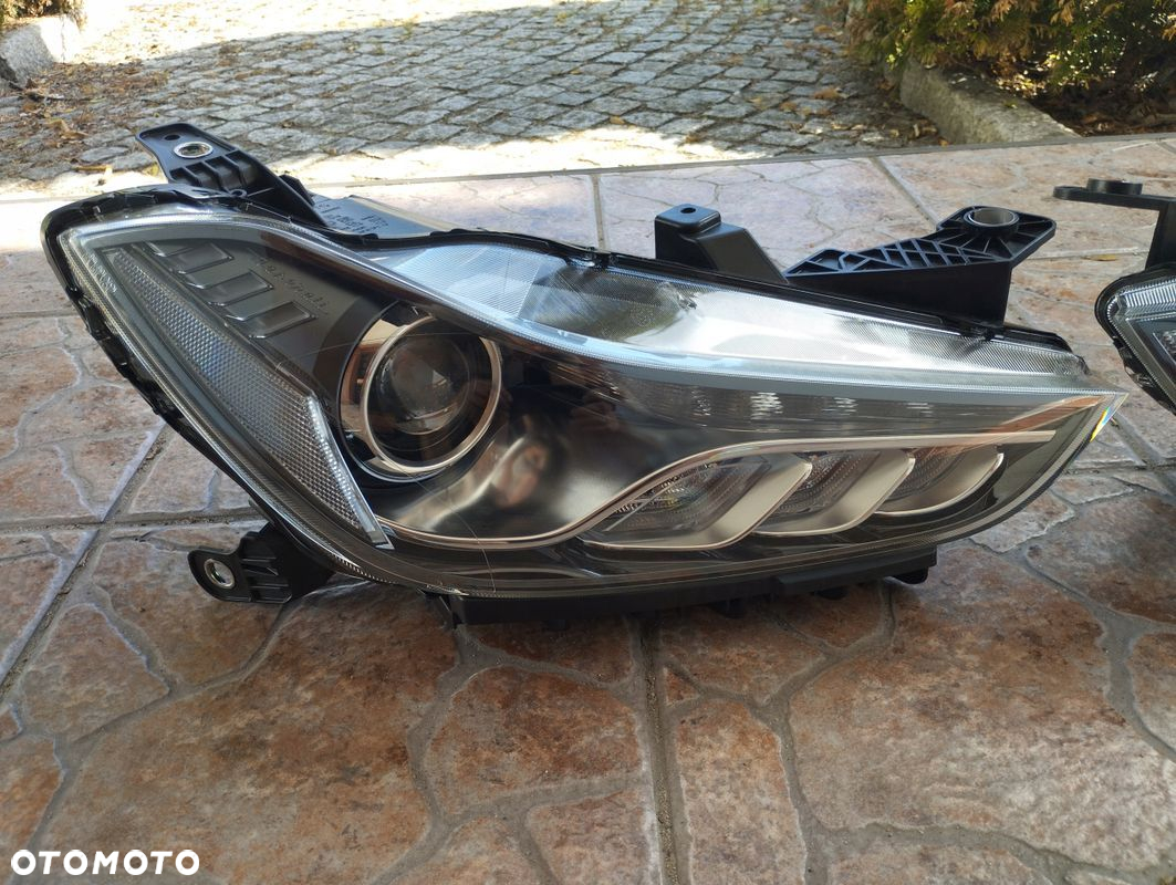 Lampa Xenon Nieskrętny Maserati Ghibli 670106273 670106266 NOWE ORYGINALNE! - 2