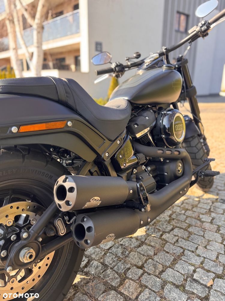 Harley-Davidson Dyna Fat Bob - 24