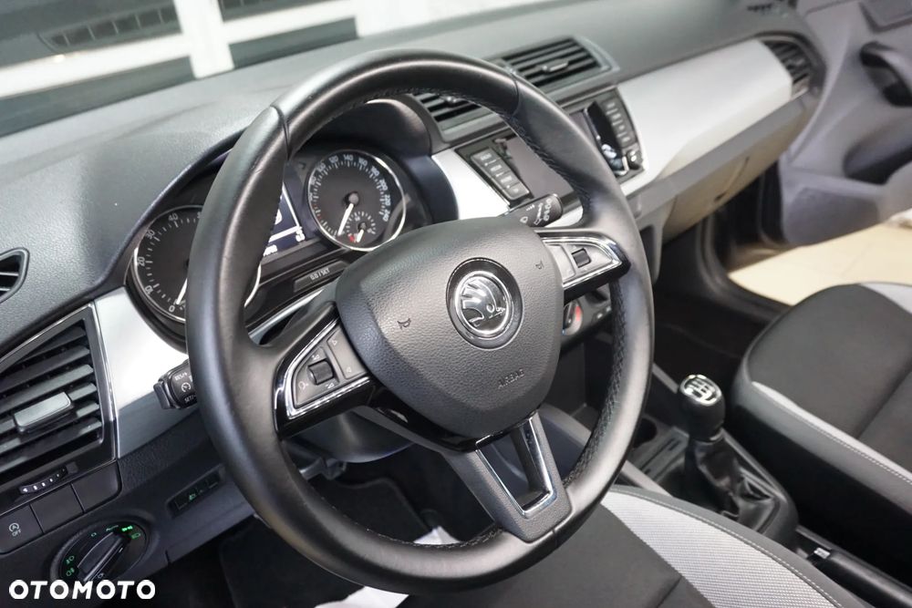 Skoda Fabia 1.0 Ambition Plus - 22