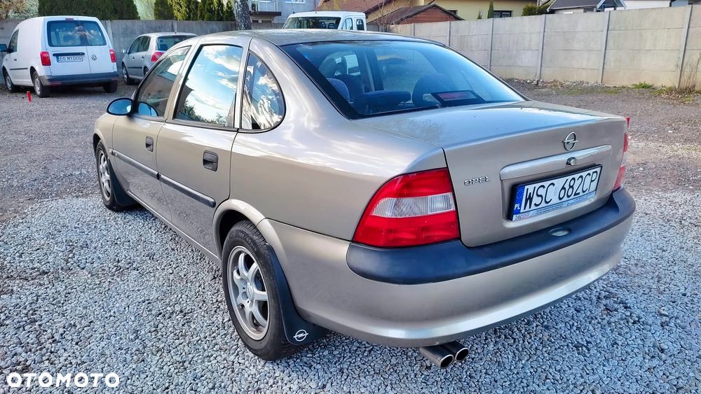 Opel Vectra - 6