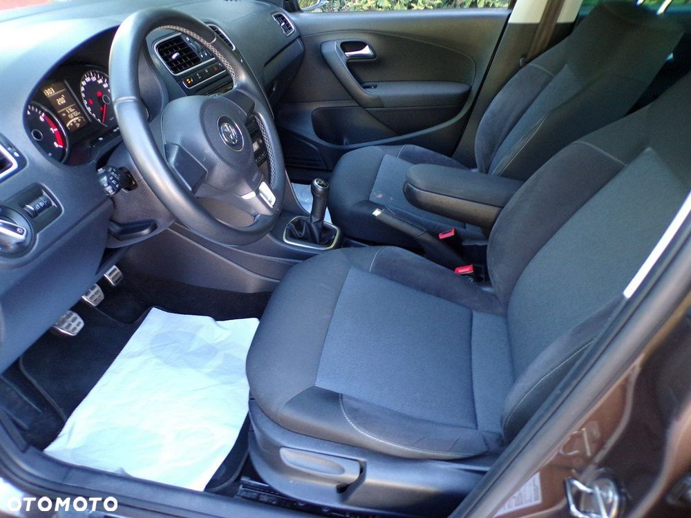 Volkswagen Polo - 33