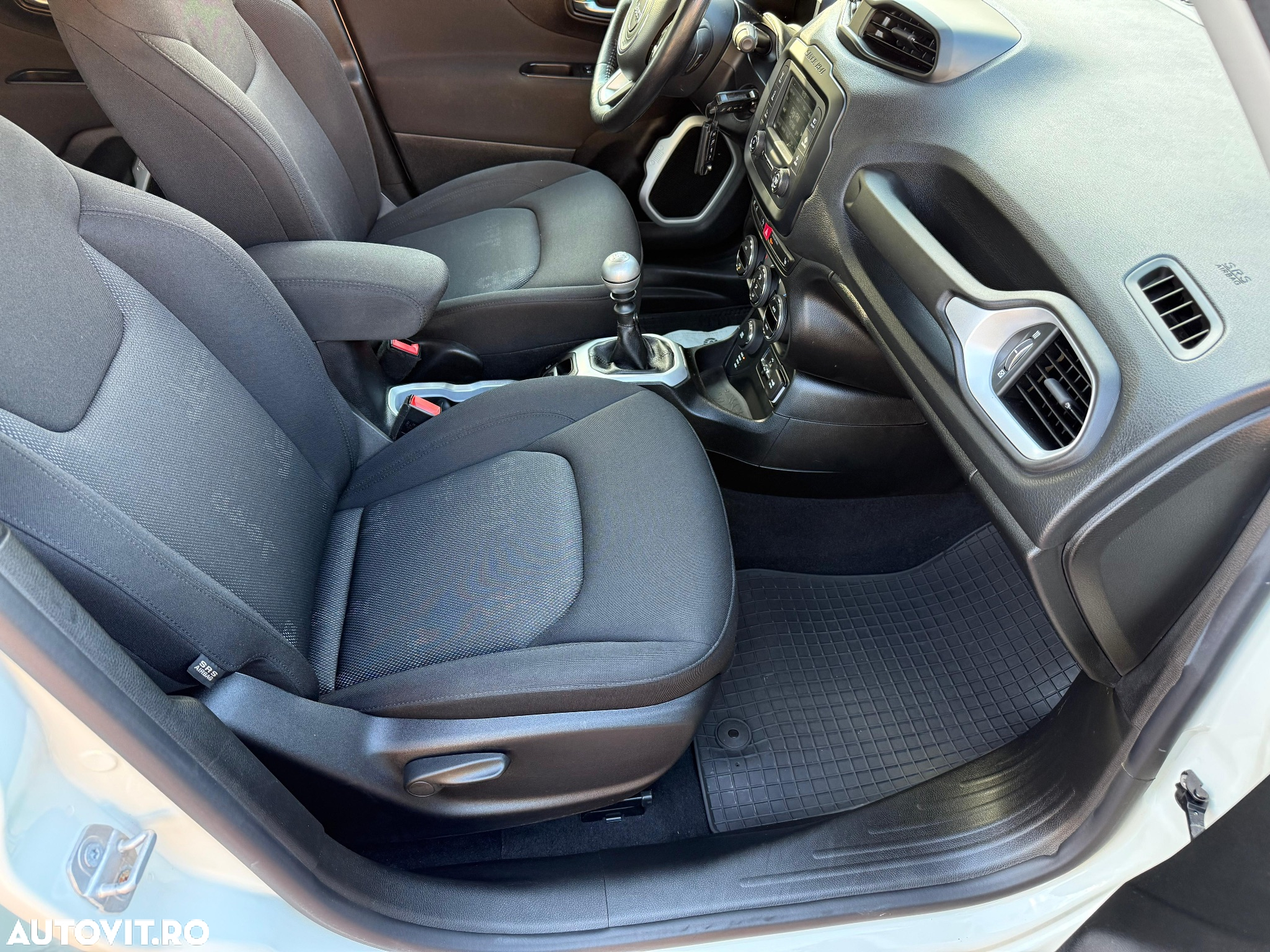Jeep Renegade 2.0 M-Jet 4x4 Longitude - 12