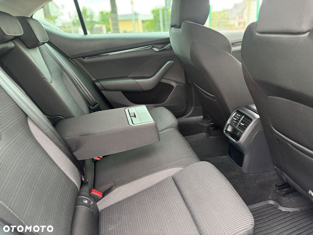 Skoda Octavia 1.5 TSI ACT Ambition - 26