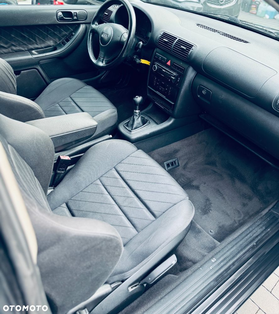 Audi A3 1.9 TDI Ambiente - 5