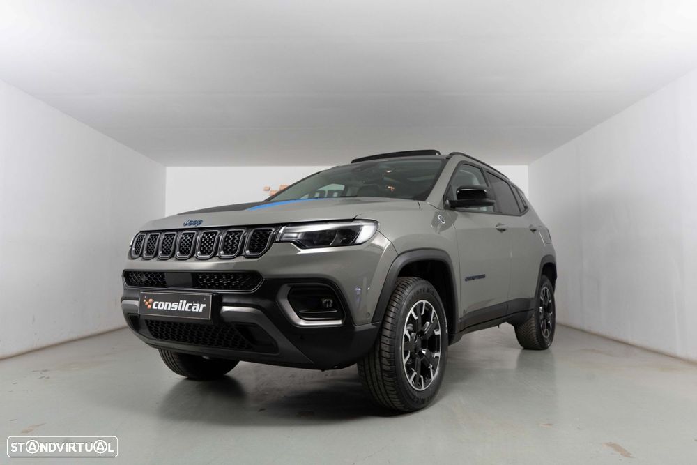 Jeep Compass 1.3 TG Trailhawk - 8