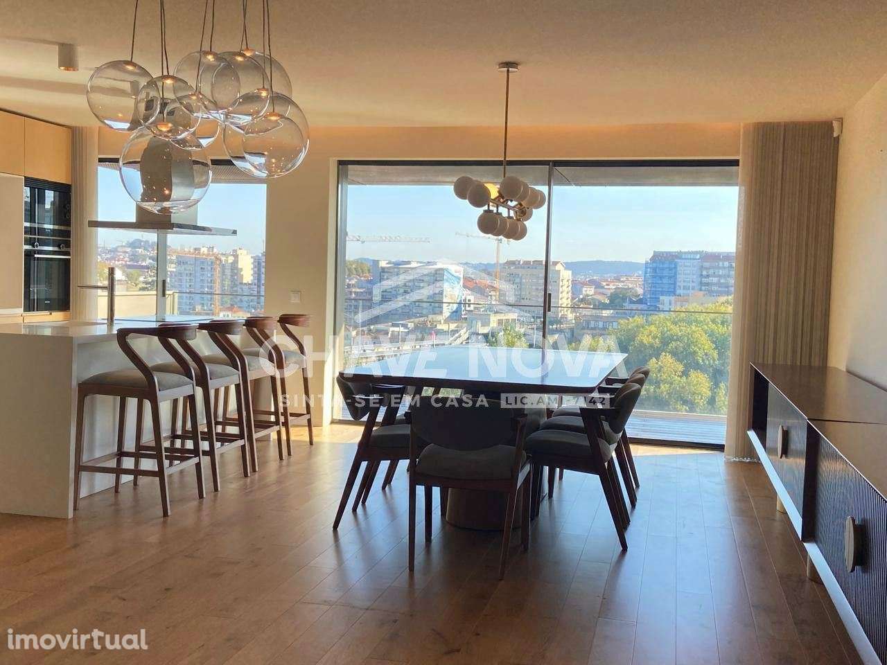 Apartamento T3 Como Novo c/ 2 Lugares de Garagem em Santa Marinha - Grande imagem: 3/25