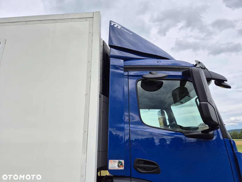 Mercedes-Benz Antos 1824 CARRIER VECTOR 1850 DRZWI + winda i 2x drzwi boczne / 8.35m / z Holandii / Axor man Tgm T1000-R THERMO King Supra 1850 1150 - 6