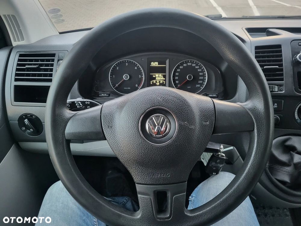 Volkswagen Transporter - 30