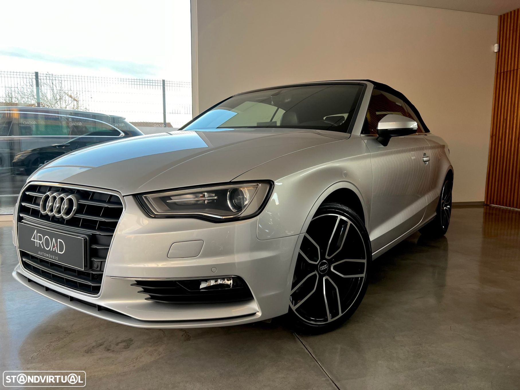 Audi A3 Cabrio 1.6 TDI (clean diesel) S line Sport Pack - 2