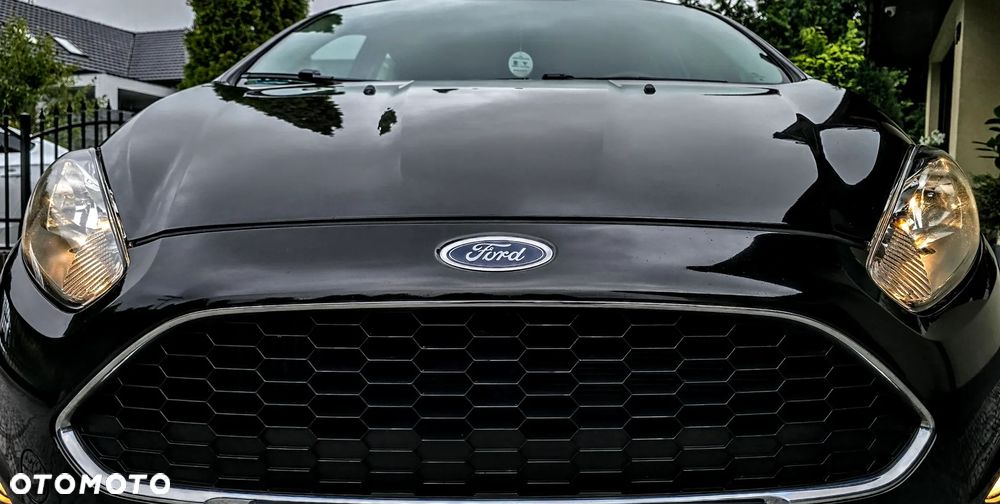 Ford Fiesta 1.0 EcoBoost Titanium - 32